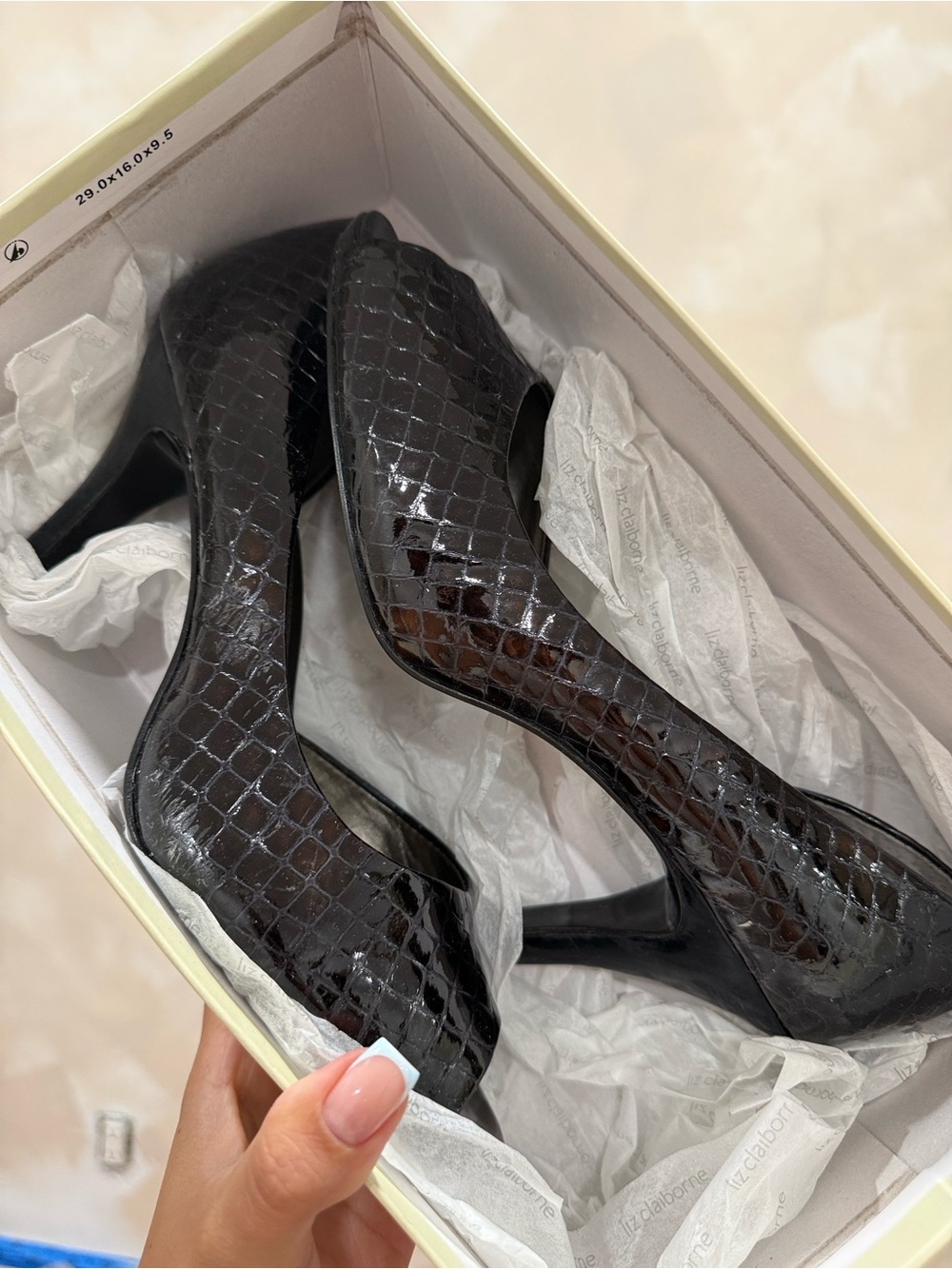 Liz Claiborne Black Croc-Embossed Pointed-Toe Heels
